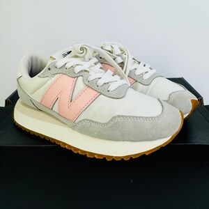 New Balance 237 Sea Salt Pink Suede Sneakers Shoes WS237GA Women's Size 6 B